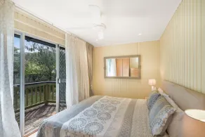 Summer Place - 24 Shearwater Street - Room
