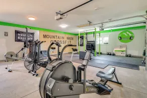 Nat'l Forest Access & Mtn Views: Family Eagar Home - Interior