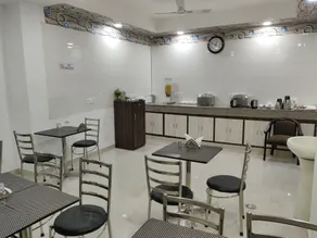 Green Lotus Residency Dwarka - Restaurante