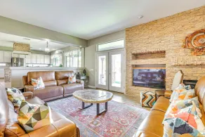 Luxe Mtn-view Mansion w/ Hot Tub in Phoenix! - Innvendig