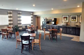 Brookstone Lodge & Suites - Restaurant