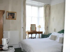 Holmwood House Guest Accommodation - Habitación