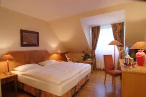Golden Tulip Lübecker Hof - Zimmer