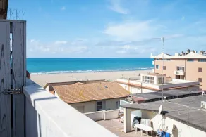 Lola Piccolo Hotel e Appartamenti - Utsikt fra rommet
