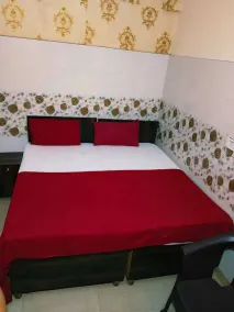 The Singh Hotel - Zimmer