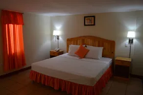 Hotel La Estacion - Room