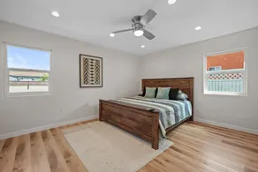 Completely Renovated Oasis on the Hill - Chambre