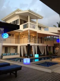 Hotel Laguna Mar - Piscina