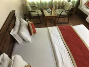Rose Cottage - A Heritage Retreat - Room