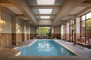 Embassy Suites by Hilton Lexington/UK Coldstream - Pool