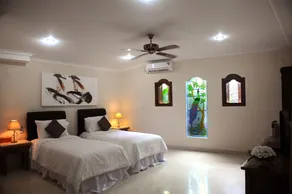 Sea Breeze Candidasa - Chambre