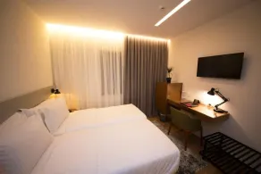 Hotel Theatro- City Center - Room