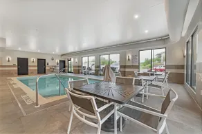 Best Western Plus Marquette Hotel & Suites - Pool