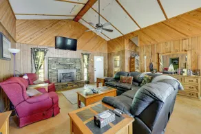 Rural Arkansas Vacation Rental w/ Lake Access - Interiör