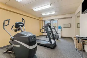 Days Inn by Wyndham Sioux Falls - Salle de remise en forme