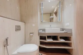 Orana Hotel & Convention ,Vaishali 1 Minute Walk from Vaishali Metro Station - Bathroom