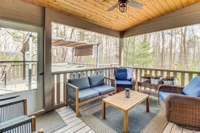 Private Hot Tub, Community Perks! Big Canoe Escape - Interiör