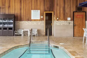 DoubleTree by Hilton Roseville Minneapolis - Piscine