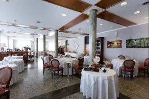 Air Palace Hotel - Restaurant