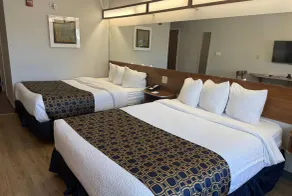 Microtel Inn & Suites - Rum
