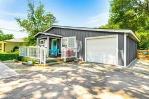 Pet-friendly Cottage, 3 Blocks to Main St! - Innvendig