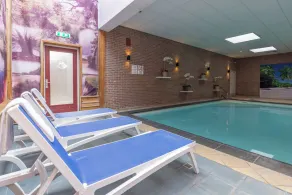 Fletcher Hotel - Restaurant de Zeegser Duinen - Piscina