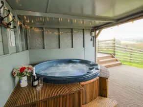 Shepherds Cabin at Titterstone - Spa