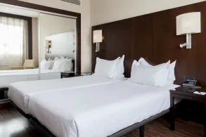 AC Hotel Ciudad de Sevilla by Marriott - Room
