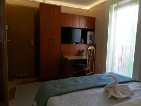 OW Sargus - Room