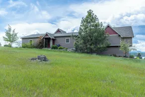 Breathtaking Mountain & Lake Views! - Innenbereich