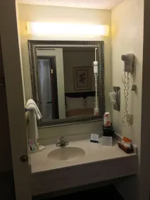 Quality Inn Dundee - Salle de bain