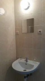 Sun Rise Hotel - Bathroom