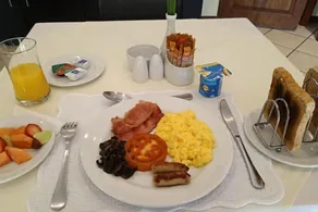 Sand River Guest House - Restaurant