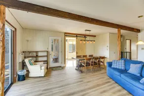 Steps to Private Beach: Martha's Vineyard Escape! - Innvendig