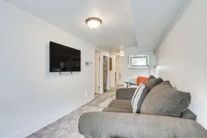 Dog-friendly Apt w/ Yard: 10 Mi to Downtown - Interiør
