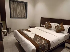 Hotel Flora Suites - Rum