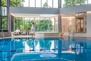 Blunsdon House Hotel - Pool