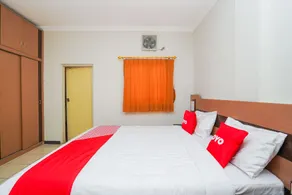 Hotel O Graha Marina - Room