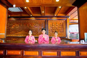 Classy Hotel & Spa - Recepción