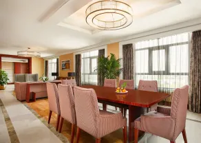 Crowne Plaza Beijing International Airport by IHG - Room