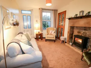 Woodbine Cottage - Interior