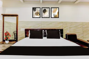 Super Hotel O Eluru Railway Station Formerly Sree Nitya Residency - Room