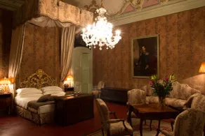 Castello di Guarene - Room