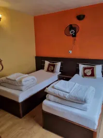 Second Home Hotel - Room