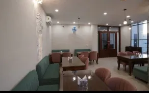 Su Casa Banquets and Hotel - Restaurant