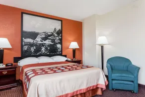 Super 8 by Wyndham Harrisburg - Rum