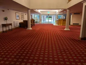 Urban Hotel Grantham - Vestíbulo