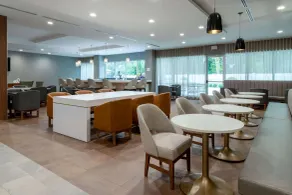 Wyndham Garden Orlando Airport - Free Airport Shuttle - Restaurant