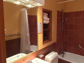 Hôtel de la Paix - Salle de bain