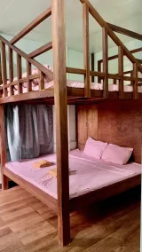 Mischa Hostel - Værelse